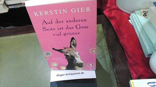 Auf der anderen - , ist